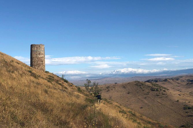 1-Day Trip to David Gareja Monastery with Rainbow Hills & Sighnaghi from Tbilisi - Udabno village: a Soviet-era plan, resettlement history, and real hospitality