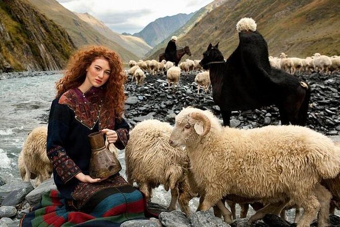 2-Day Private Tour to Kazbegi from Tbilisi - Crossing Jvari Pass to Stepantsminda