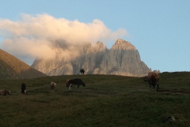3-Day Hiking Group Tour in Kazbegi - Price Value Check: What $590 Buys You Here
