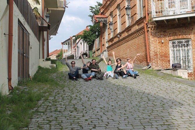 3-day Sightseeing tour by Visit-geo - Day 1: Jvari, Svetitskhoveli, and Uplistsikhe cave town