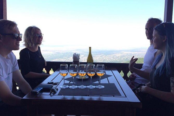 3 Organic Wineries Private Day Trip to Wine Province With Lunch and Tastings - Stop 2: Sighnaghi city walls with an Okros winery stop