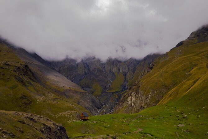 A day trip to Great Caucasian mountains - Food, Timing, and Comfort: How to Survive a 10-Hour Mountain Day