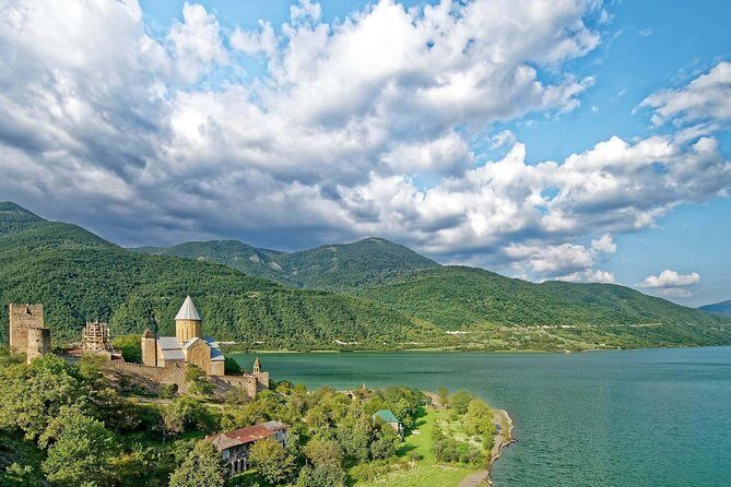 Adventure in Caucasus – Private Tour to Jinvali, Ananuri, Gudauri, Kazbegi - The real value of $89: what you’re buying