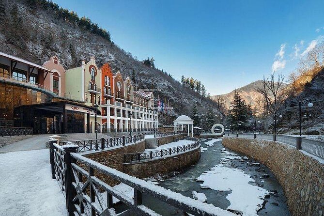 Bakuriani ski resort and the legendary Borjomi (Group Tour) - Guides make the day: Paata, Giorgi, and the “calm teacher” style