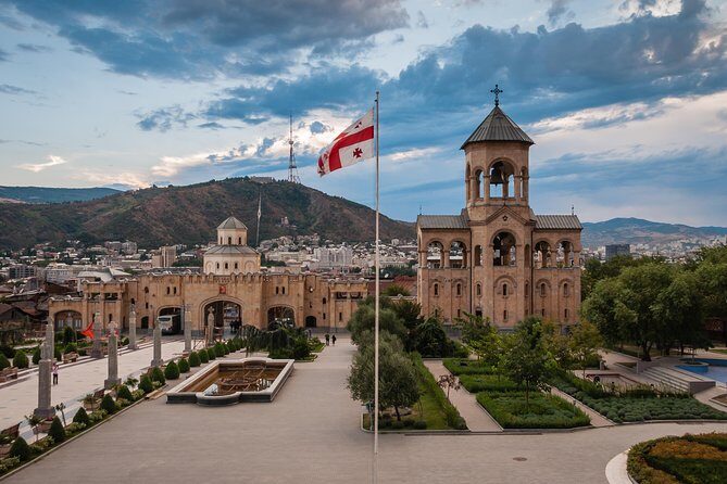 Best of Georgia - 3 or 4 days private tour with transfers and guide - Day 1 in Tbilisi: fortress views, sulfur baths, and the Big Church Day