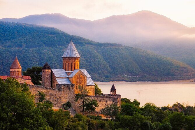 Bestseller Day Trip to Kazbeg/Gergeti Delicious Lunch at Rooms - Zhinvali Water Reservoir Viewpoint: A Strong Start Without Fuss