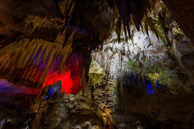 CANYONS & CAVE Tour from Kutaisi - Okatse, Martvili & Prometheus - Guides make the difference: what to expect from the English commentary