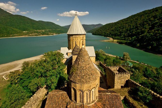 Caucasus mountains full day Private Tour Ananuri-Gudauri-Kazbegi - The Zhinvali Water Reservoir stop: more than just a photo pull-off