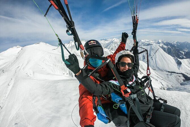 Cloudbase Paragliding in Gudauri, Georgia - What to bring (so your flight feels effortless)