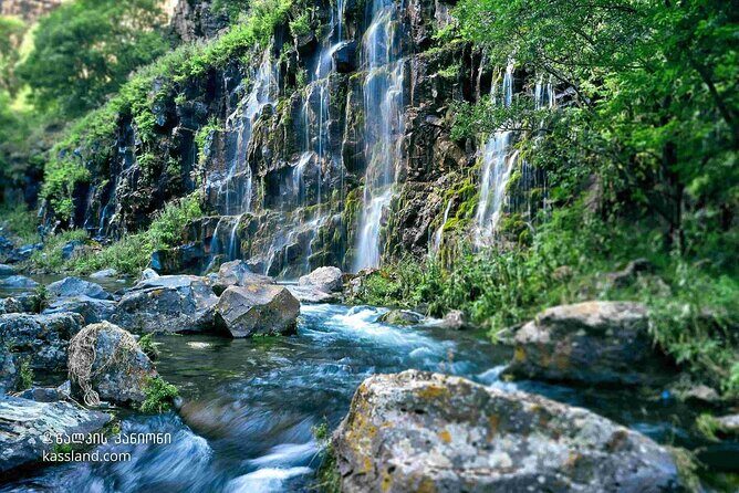 Dashbashi Canyon. The village of Asureti and Didgori monument. - Transportation and Timing: What a Day Like This Feels Like