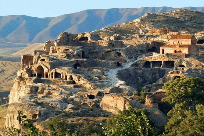 Day tour to Chronicles of Georgia, Gori city, Uplistsikhe cave - Why Uplistsikhe, Gori, and the Georgia Memorial Fit in One Day