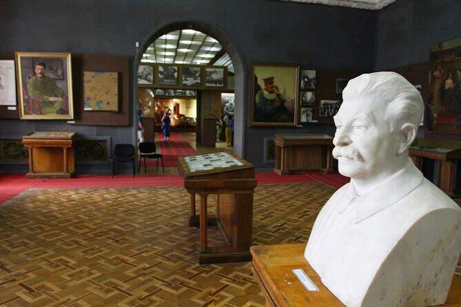 Day Tour to Mtskheta, Gori (Stalin museum) and Uplistsikhe - A Day That Moves From Kingdom to Fortress to Cave Streets