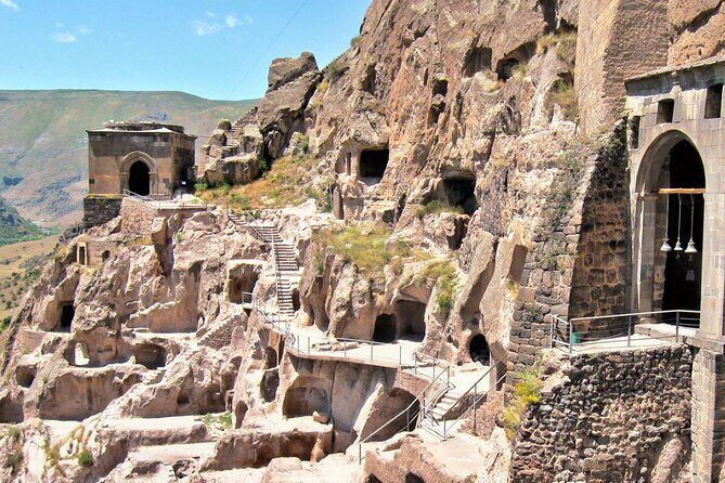 Day tour to Vardzia, Borjomi in Georgia - Key moments that make this day trip work