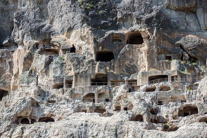 Day tour to Vardzia, Borjomi in Georgia - Comfort and logistics: how to survive a long day without losing your vibe