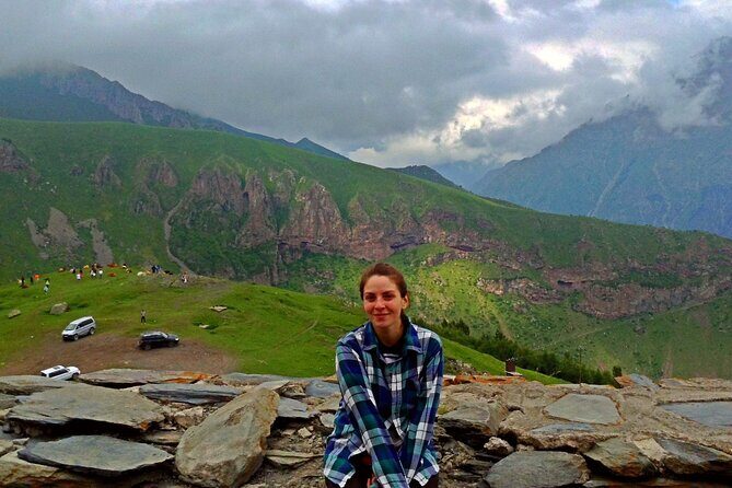 Day trip in Kazbegi - Kazbegi Arrival: When the Day Becomes All About Mt Kazbegi