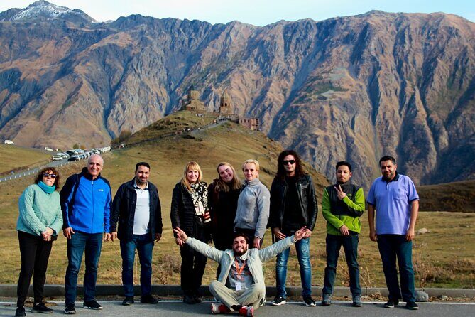 Day Trip to Gudauri and Kazbegi Including 4WD - Pasanauri Lunch Break: Mountain Food Without the Guesswork