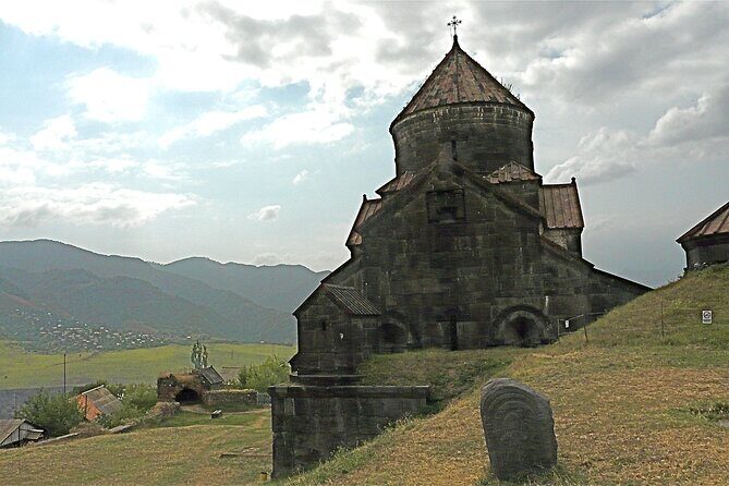Discover Armenia: Tbilisi-Haghpat-Dilijan-Sevan-Yerevan-Tbilisi - Border Timing and Visa Reality: Your Best Move Before 7:00 AM