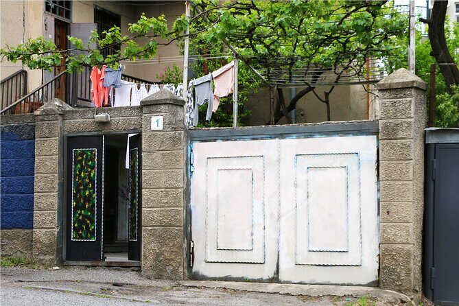 Enjoy a Traditional Georgian Cooking Class and Meal with a Local in Tbilisi - Why a Tbilisi home kitchen feels more real than a “class”