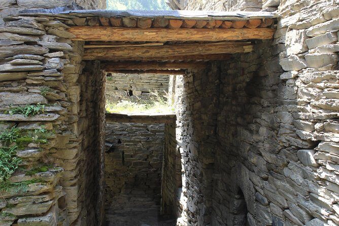 Five days tour to Khevsureti (Abudelauri lakes) & Kazbegi with hikes. - Day 5: Gergeti Trinity Church hike (easy) and your return to Tbilisi