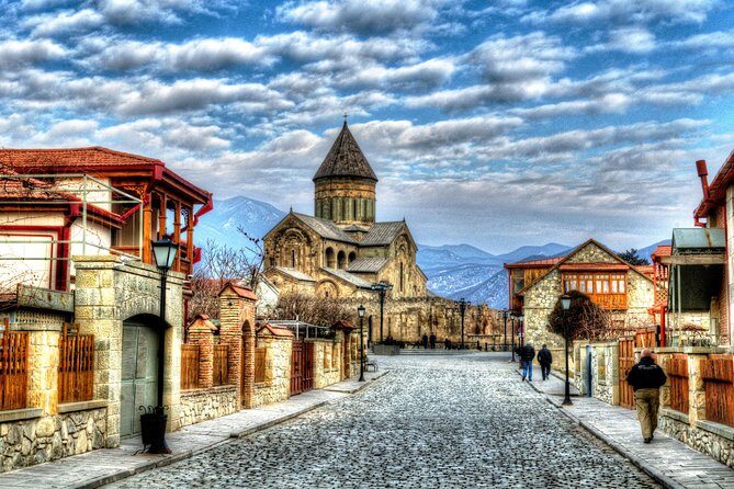 Four Historical Places: Mtskheta-Gori-Uplistsikhe-Jvari Monastery- Private Tour - Uplistsikhe cave town: walking through Late Bronze Age to medieval Georgia