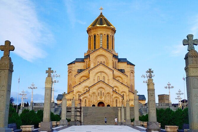 Full Day Tbilisi City Tour with Wine Tasting & Cable Car Ride - Mother of Kartli and Narikala Fortress: fortress views with national symbolism