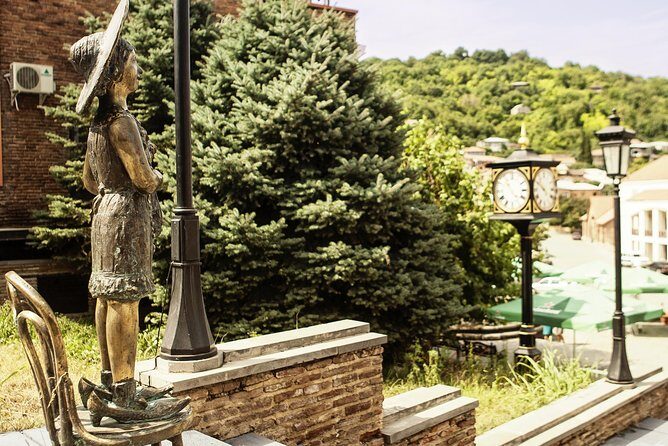 Full day tour to Kakheti: David Gareja and Signagi Town - Who this Kakheti tour suits best