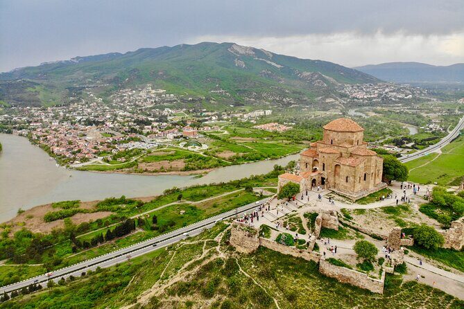 Georgia in 7 Days: A Haven for Nature and Sea Lovers - Day 6: Batumi Old Town Walking Tour + Cable Car, Then Time on the Water