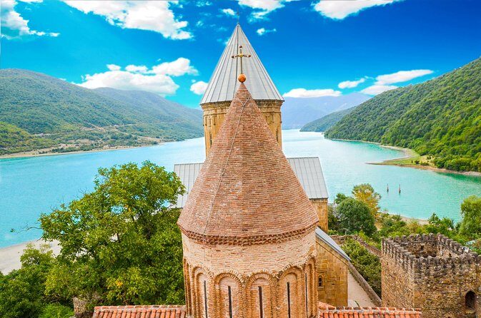 Highlights of Caucasus Mountains-Jinvali,Ananuri,Gudauri,Kazbegi(Group tour) - Stop 2: Ananuri Fortress Ensemble on the Aragvi River