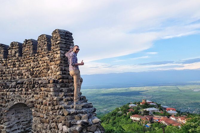 Kakheti Gems: Rainbow Mountains, Gareji & Signagi Private Tour - Why Kakheti feels like a reset from Tbilisi