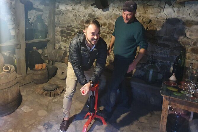 Kakheti - Small wineries and family-cooked lunch • Private tour - Stop 3: Badiauri clay-oven bread and cheese