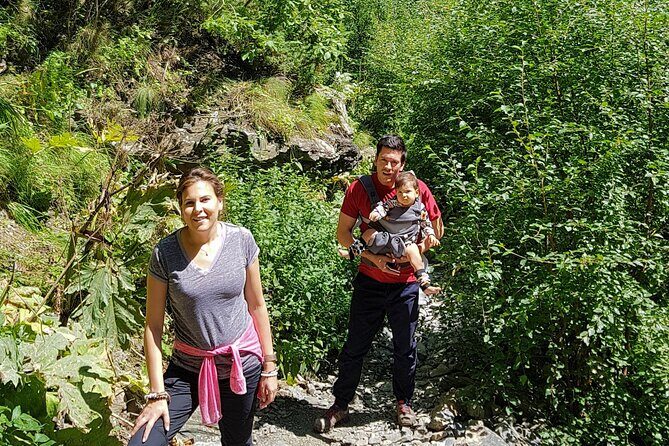 Kazbegi Adventure Day Trip - Hike to Gveleti waterfall plus Gergeti, Ananuri - Late lunch ideas: terrace views or khinkali break