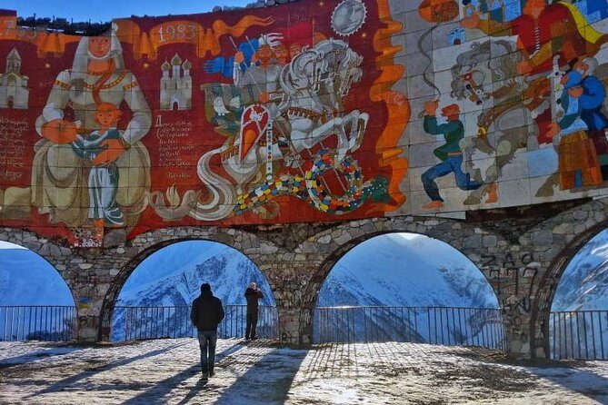 Kazbegi Adventure - Private Day Trip From Tbilisi with a Dinner + Masterclass - Guides, drivers, and how the day feels in real life