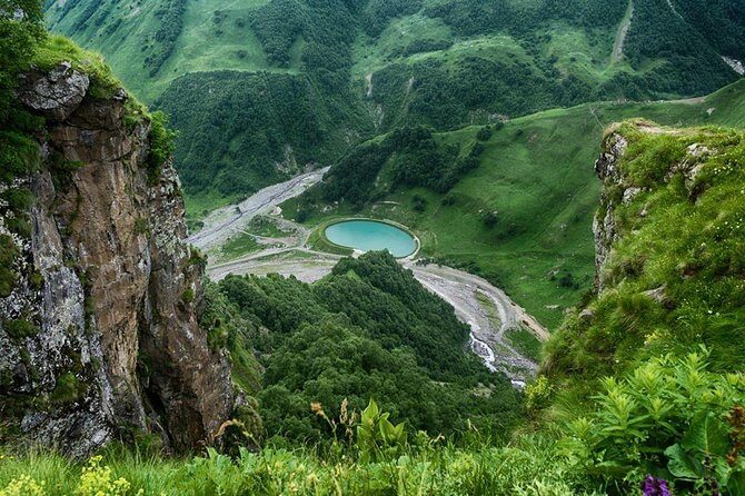 Kazbegi, Ananuri , Gudauri and Zhinvali (Group Tour) - The Guide Factor: What Timur and Diana Really Add