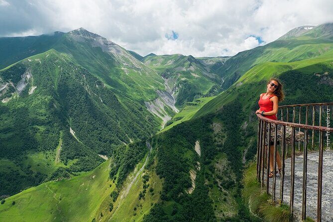 Kazbegi (stepantsminda) and Gudauri private tour - Price and Logistics: What You’re Really Paying For