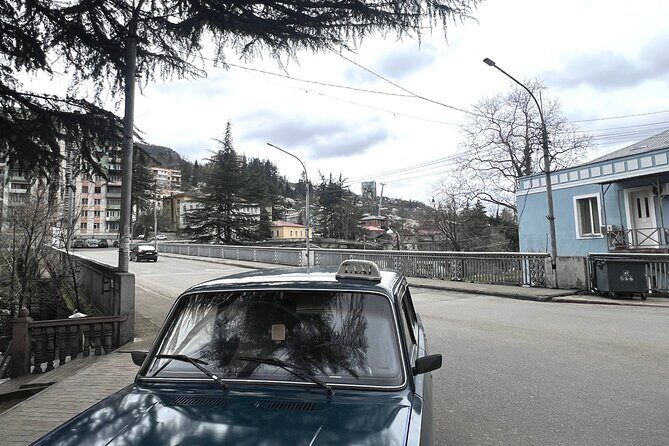 Kutaisi: Chiatura Cable Cars & Katskhi Pillar Guided Tour - Key moments to know before you go