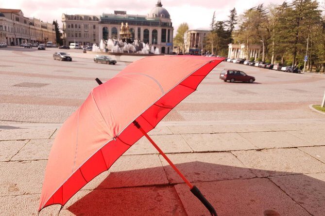 Kutaisi Walking Tour - Colchis Fountain kickoff and the opera house moment