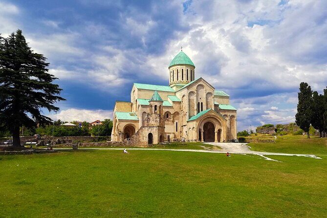Martvili Canyon & Prometheus Caves Private Day Tour from Tbilisi - Bagrati Cathedral in Kutaisi: the medieval landmark you can see from a hill
