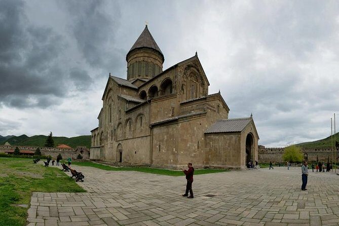 Mtskheta - Jvari Private Tour + Chronicles of Georgia - Jvari and Mtskheta: why this combo works so well from Tbilisi