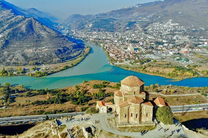 Mtskheta Uplistsikhe Borjomi in one day tour - Uplistsikhe cave town: rock-cut history in an hour