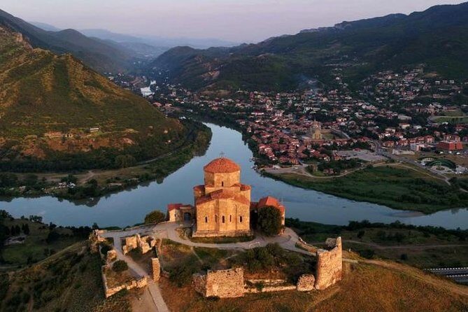 One-day tour in ancient Mtskheta, Gori and Uplistsikhe - Why this Mtskheta–Gori–Uplistsikhe day trip feels efficient