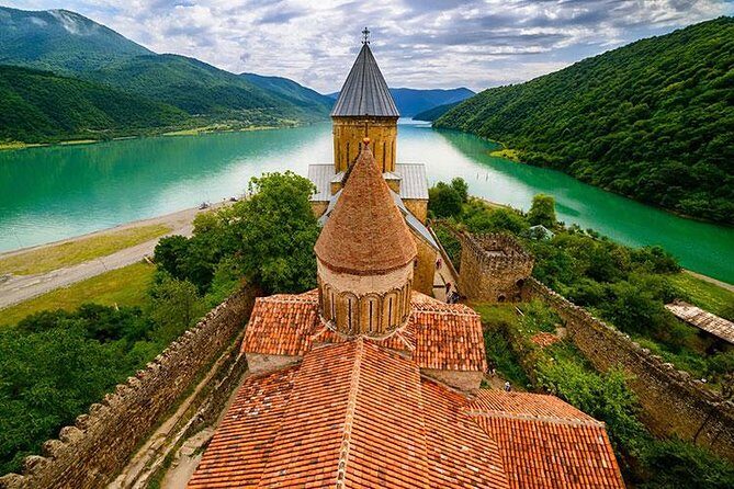 One day trip to highest mountains Kazbegi from Tbilisi - Zhinvali Reservoir and the dam: why this stop is worth 20 minutes