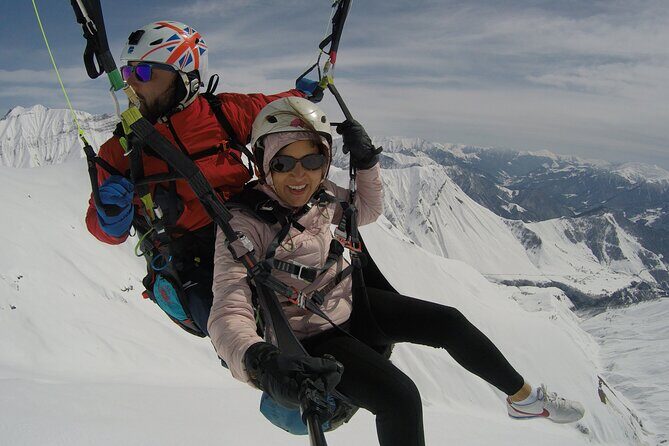 Paragliding tandem flights in Georgia - Weather reality in Gudauri: delays, cable cars, and what to do with a flexible day