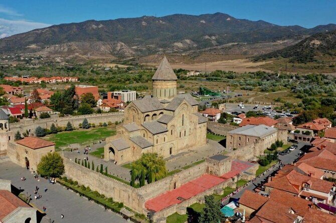 Private 7-Day Tours & Transfers from Tbilisi to Top Georgia Spots - Day 7 Gelati and Bagrati: UNESCO Monastery Pairing and Return to Tbilisi