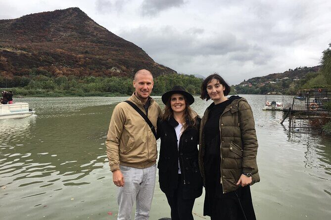 Private Adorable City Tour of Tbilisi - A private half-day that ties Tbilisi to faith and identity