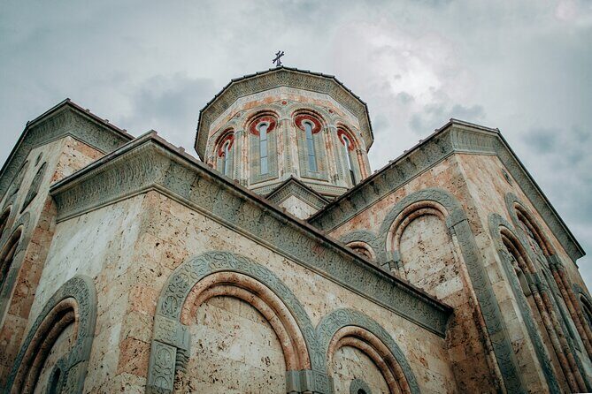 Private Day Trip to Kakheti Wine Region Including Wine Tasting - What you might see beyond the tasting (Sighnaghi and Bodbe)