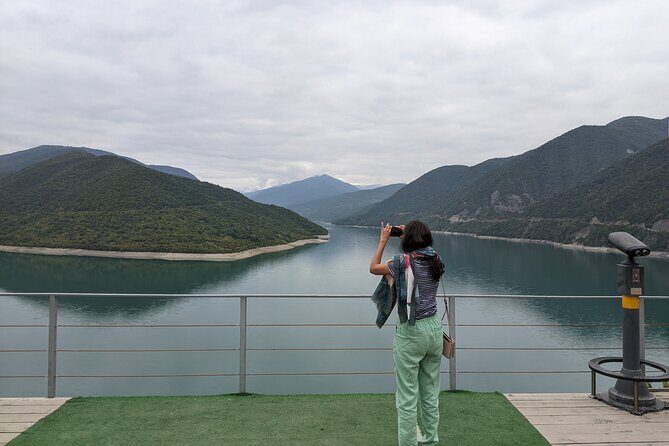 Private Full Day Trip to Kazbegi Mountains - Zhinvali Reservoir: a scenic reset with free time and easy souvenirs