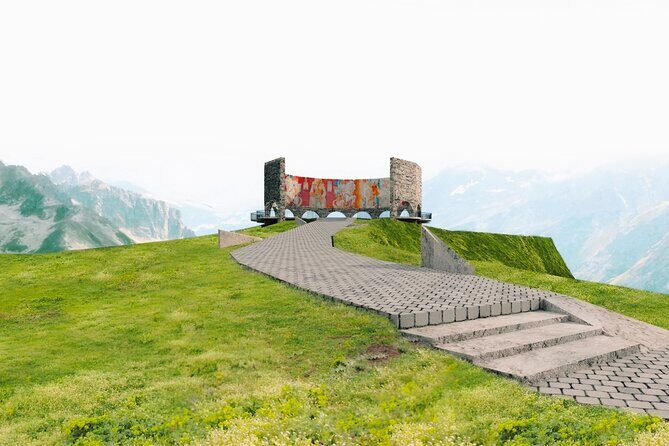 Private Tour from Tbilisi to Kazbegi and Gudauri - Pasanauri: the confluence of the Black and White Aragvi