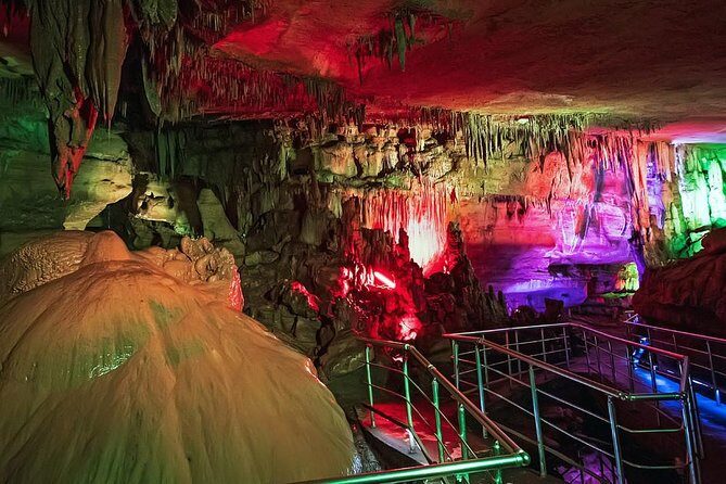 Private Tour in Imereti Region - Guide and driver details that make the difference