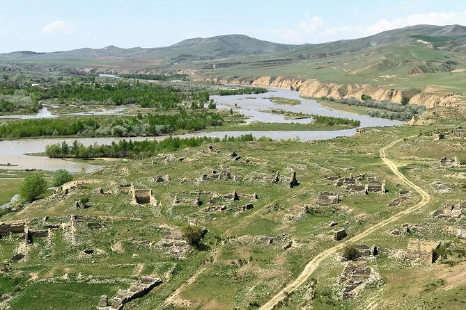 Private Tour to Mtskheta Stalin Museum Uplistsikhe Caves - Stop 1: Jvari Cross Monastery for the hilltop view