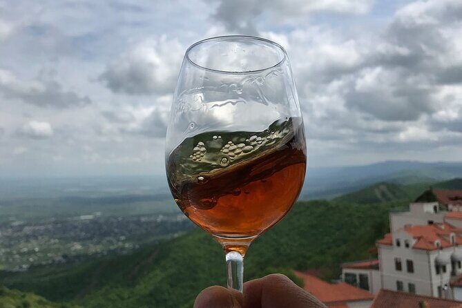 Private Wine Tour In Kakheti Region with 7 Wines and Lunch - Why Kakheti Kvevri tastings feel different from standard tours